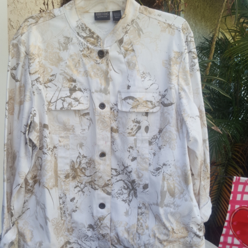 Chicos Jacket size 3
